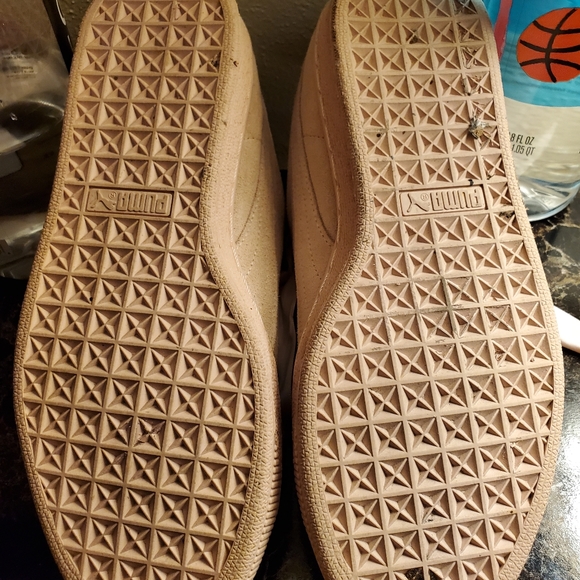 Pumas - Picture 3 of 6